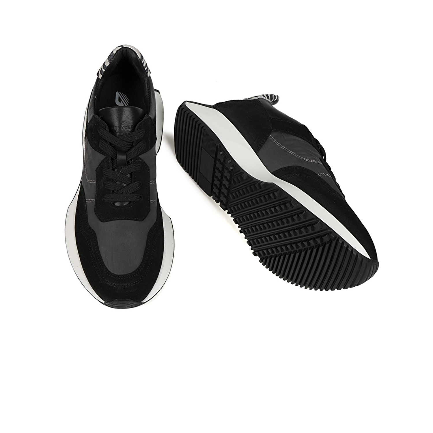 Kadın Siyah Hakiki Deri Sneaker Ayakkabı 2Y2SA31260-5