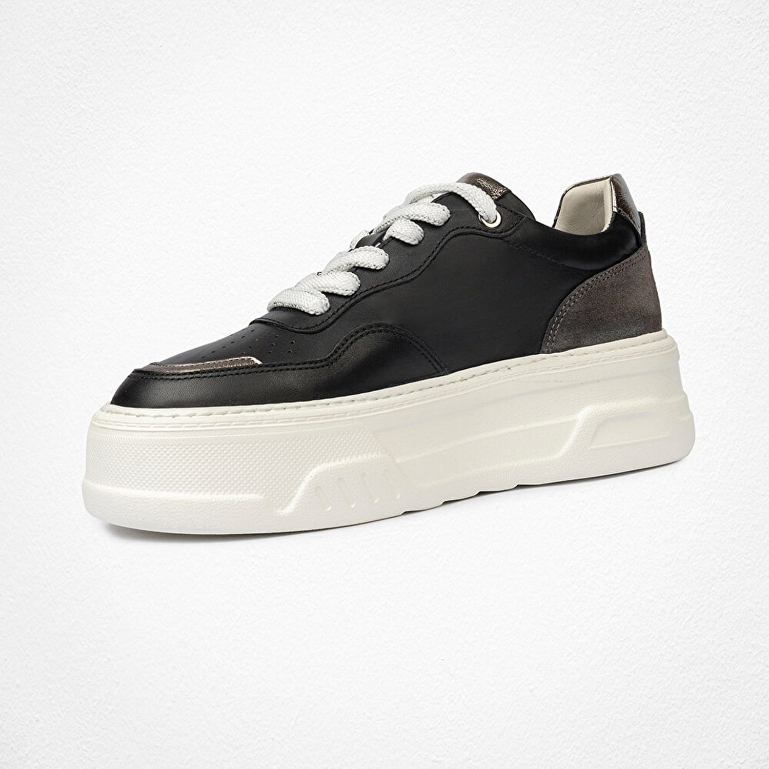 Kadın Siyah Çelik Hakiki Deri Sneaker Ayakkabı 4Y2SA59041-3