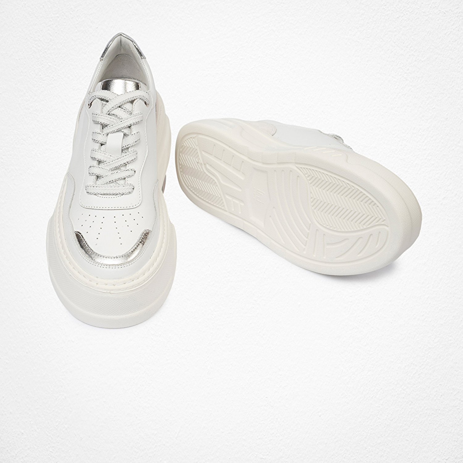 Kadın Beyaz Gümüş Sneaker Ayakkabı 4Y2SA59041-6