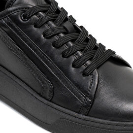 Kadın Siyah Sneaker Ayakkabı 2K2SA31352-5
