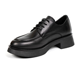 Kadın Siyah Oxford Ayakkabı 2K2UA31991-3