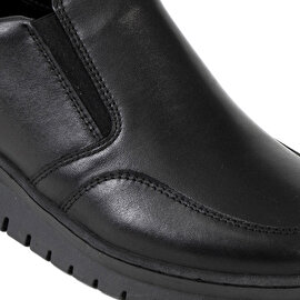 Kadın Siyah Hakiki Deri Comfort Ayakkabı 2K2UA32171