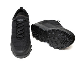 Kadın Siyah Su Geçirmez Ayakkabı 3K2GA00171