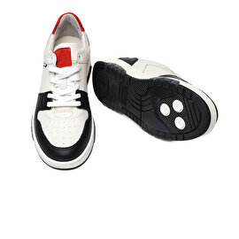 Kadın Beyaz Siyah Hakiki Deri Sneaker Ayakkabı 3K2SA33021